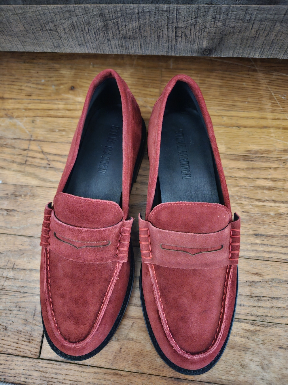 New Steve Madden Women's Red Suede Penny Loafers